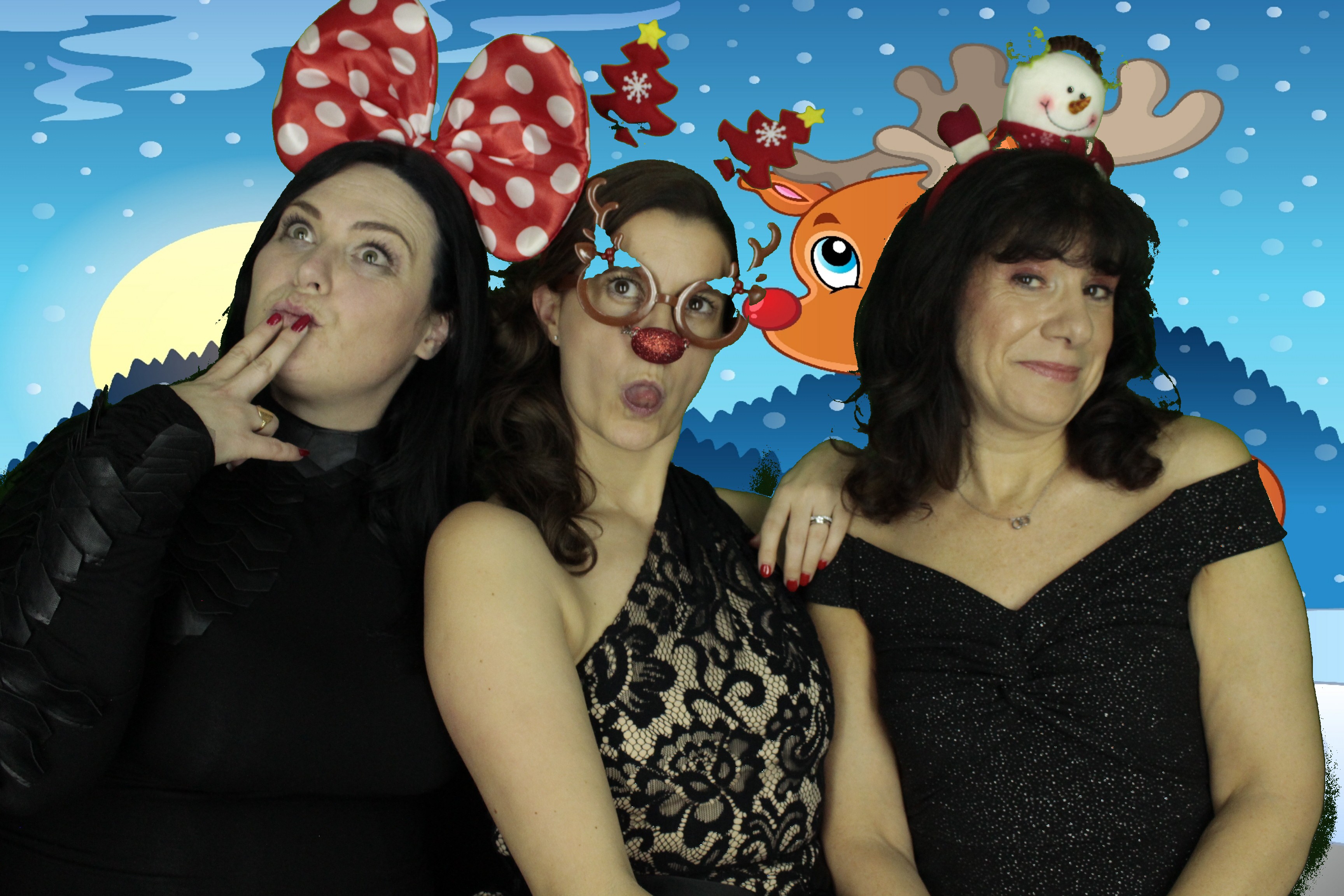Staffing 360 Solutions Christmas Party | View more photos from the event at gallery.myphotoboothexperience.co.uk/u/MyPhotoBoothExperienceLtd/Staffing-360-Solutions-Christmas-Party-0